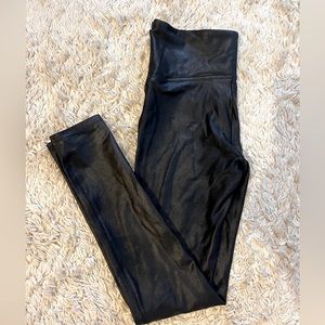 Spanx leggings, medium